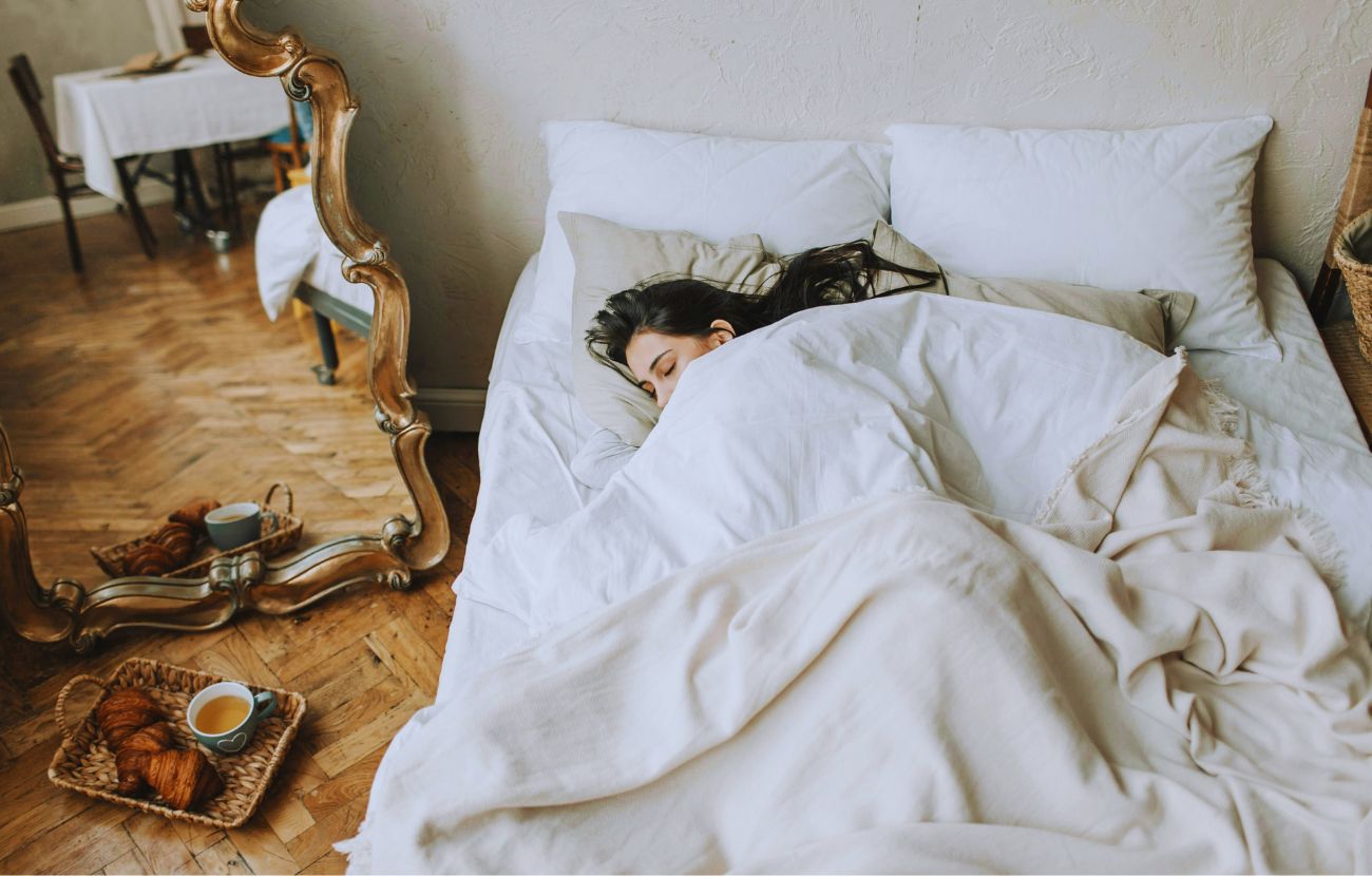 Stanza fredda, coperta calda: la combinazione vincente per addormentarsi in fretta - forumagricolturasociale.it