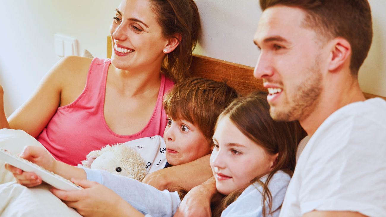 bambini a letto con i genitori