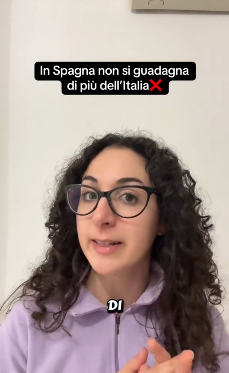 Gabriella Consoli ha spiegato che in Spagna non si guadagna più che in Italia, tuttavia gli ambienti di lavoro tendono ad essere più sani e il costo della vita è leggermente più basso.