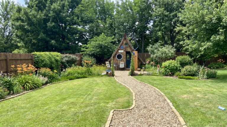 Giardino per impollinatori in Italia: guida pratica con lavanda, echinacea e achillea