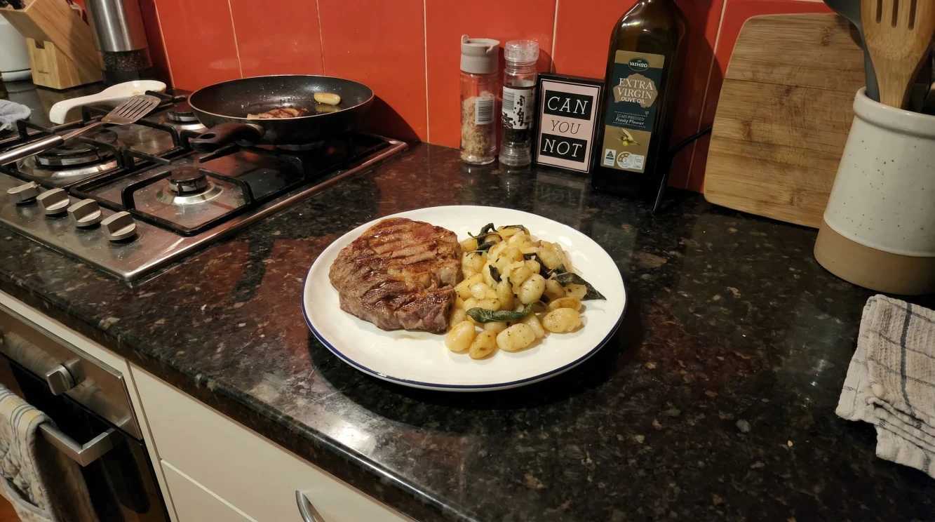 Gnocchi burro e salvia: la ricetta della nonna spiegata bene (con tutti i trucchi)