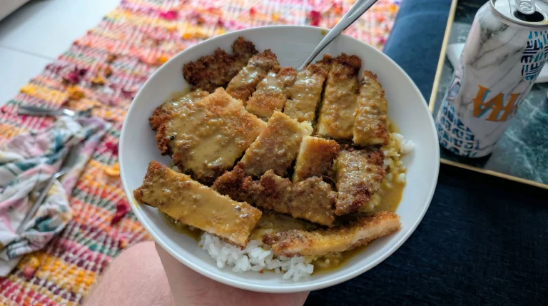 Katsu Curry fatto in casa: il comfort food giapponese senza cubetti industriali