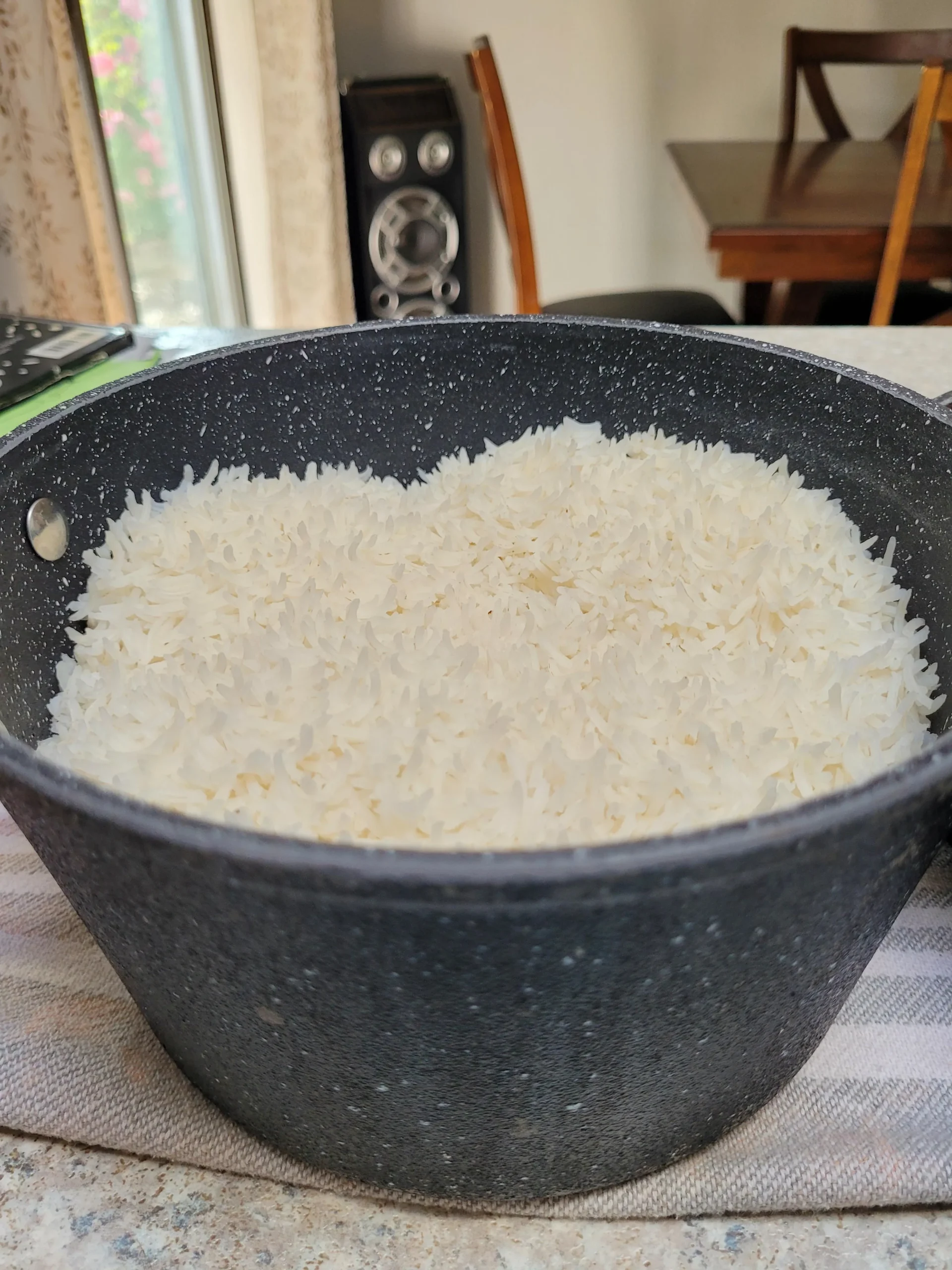 Riso perfetto come quello della nonna: la scienza (semplice) dietro chicchi sgranati e cremosi