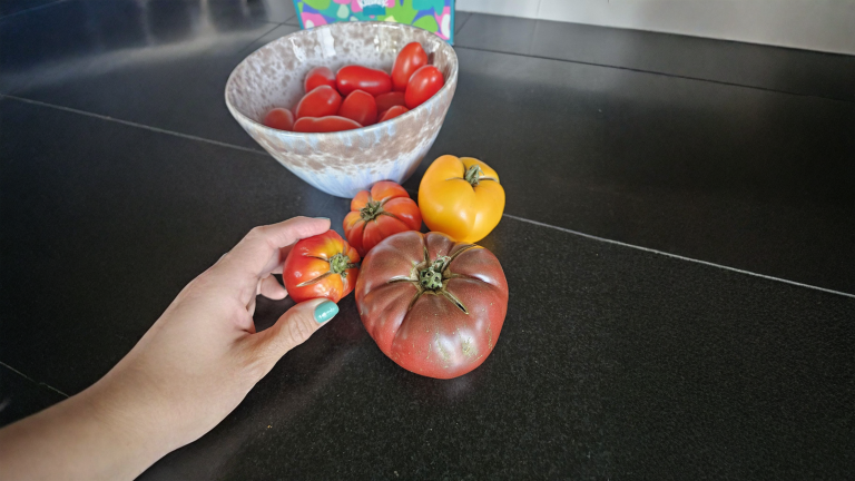 Il gel dei semi del pomodoro: la parte che tutti buttano è quella con più sapore