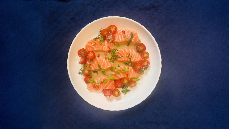 Salmone crudo in casa: perché una notte in freezer non basta e servono 96 ore