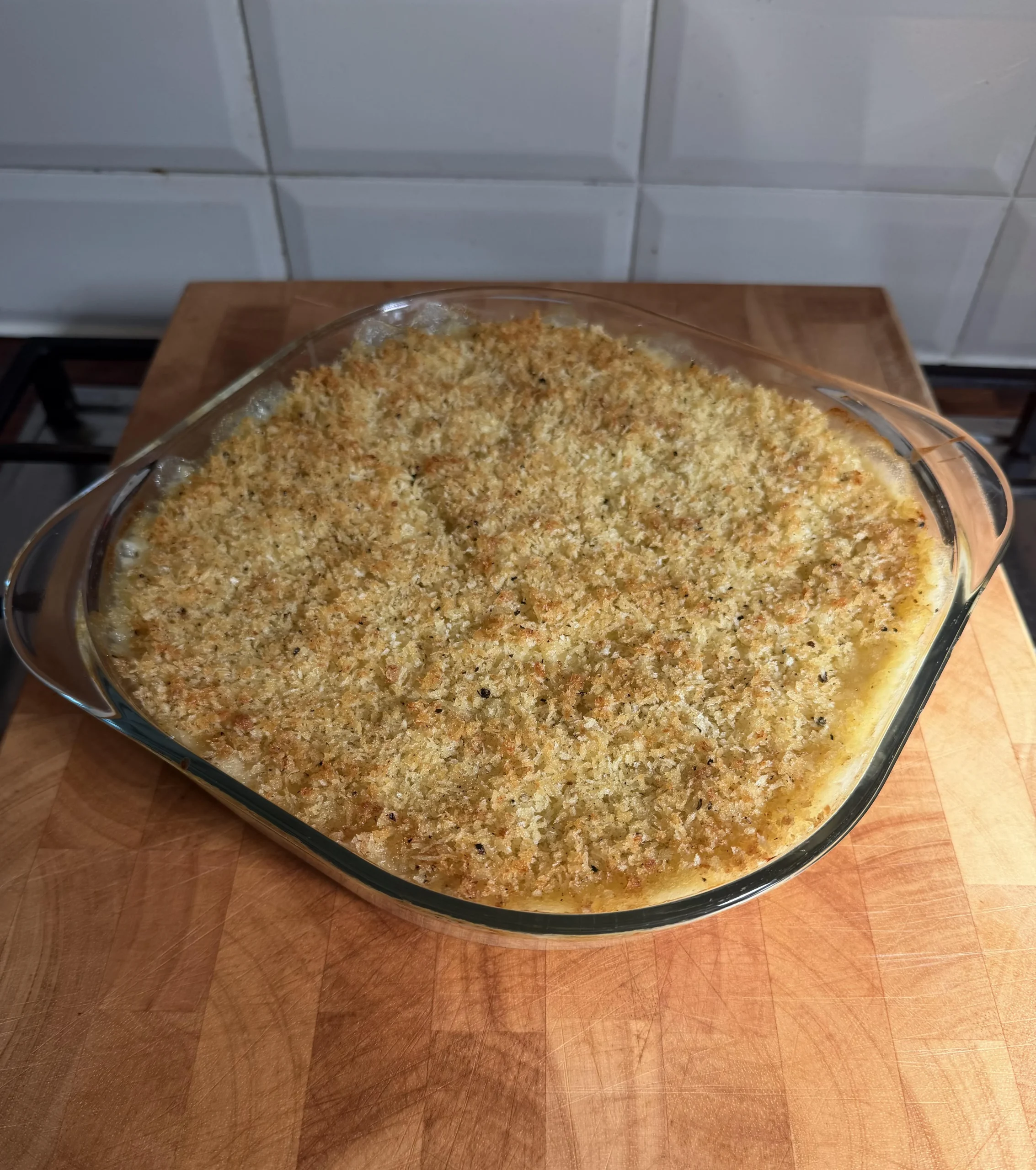 Pasta al forno per tutta la famiglia: una teglia sola divisa in tre zone, dal bebè agli adulti