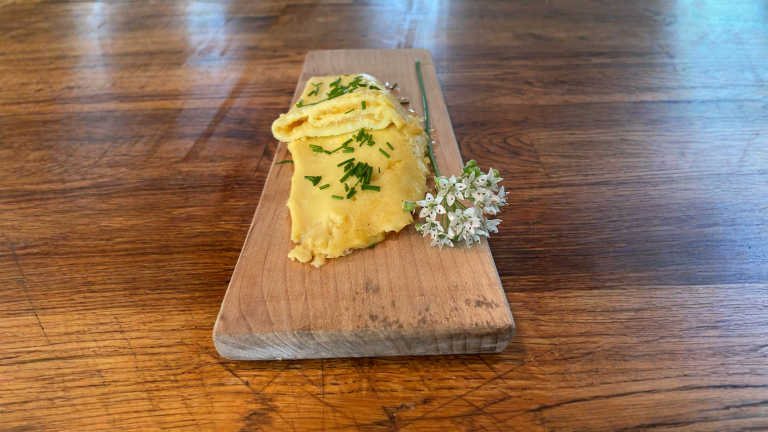 Omelette francese e frittata della nonna: le separano 30 gradi di padella