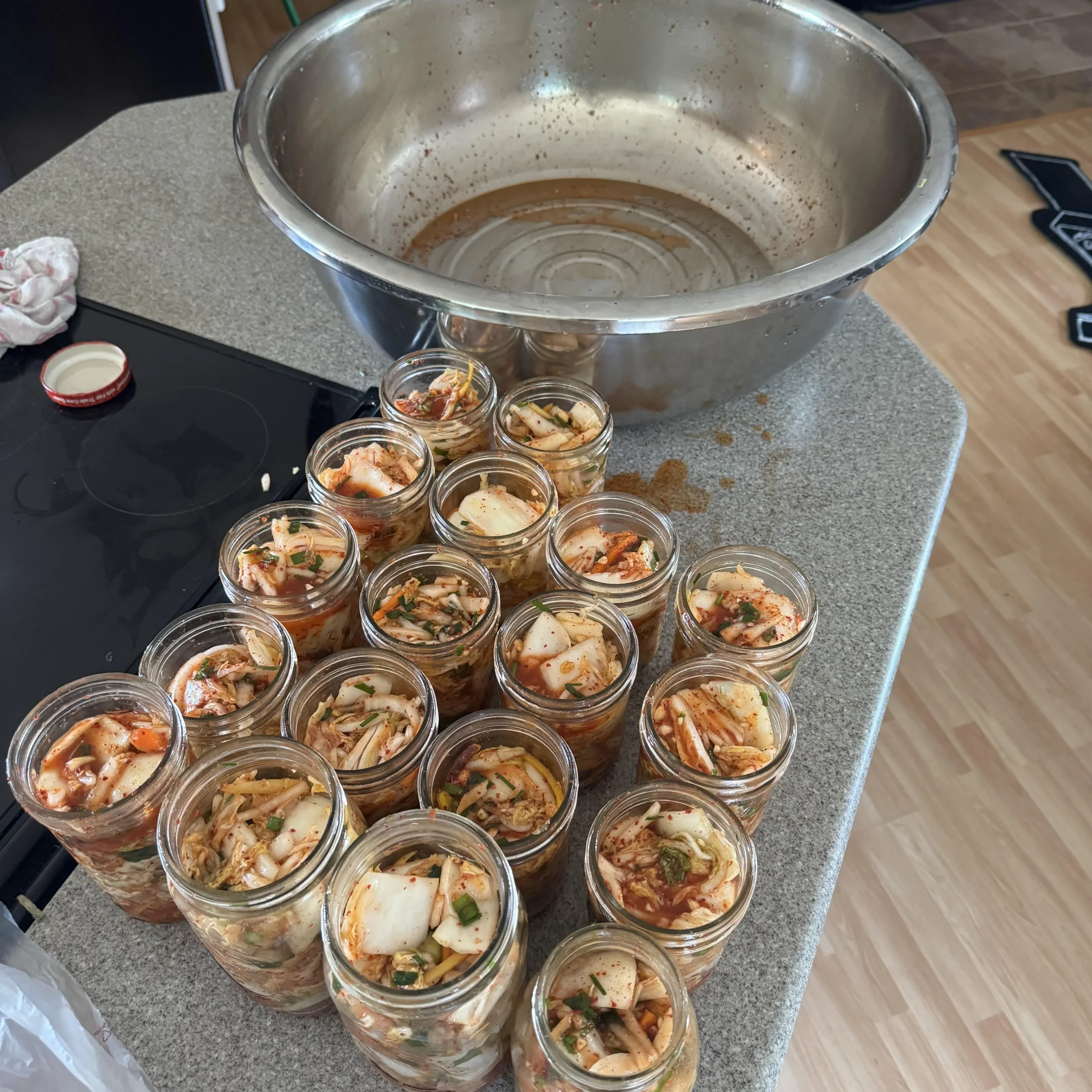 Kimchi fatto in casa: come leggere le bolle nel barattolo per capire quando è pronto